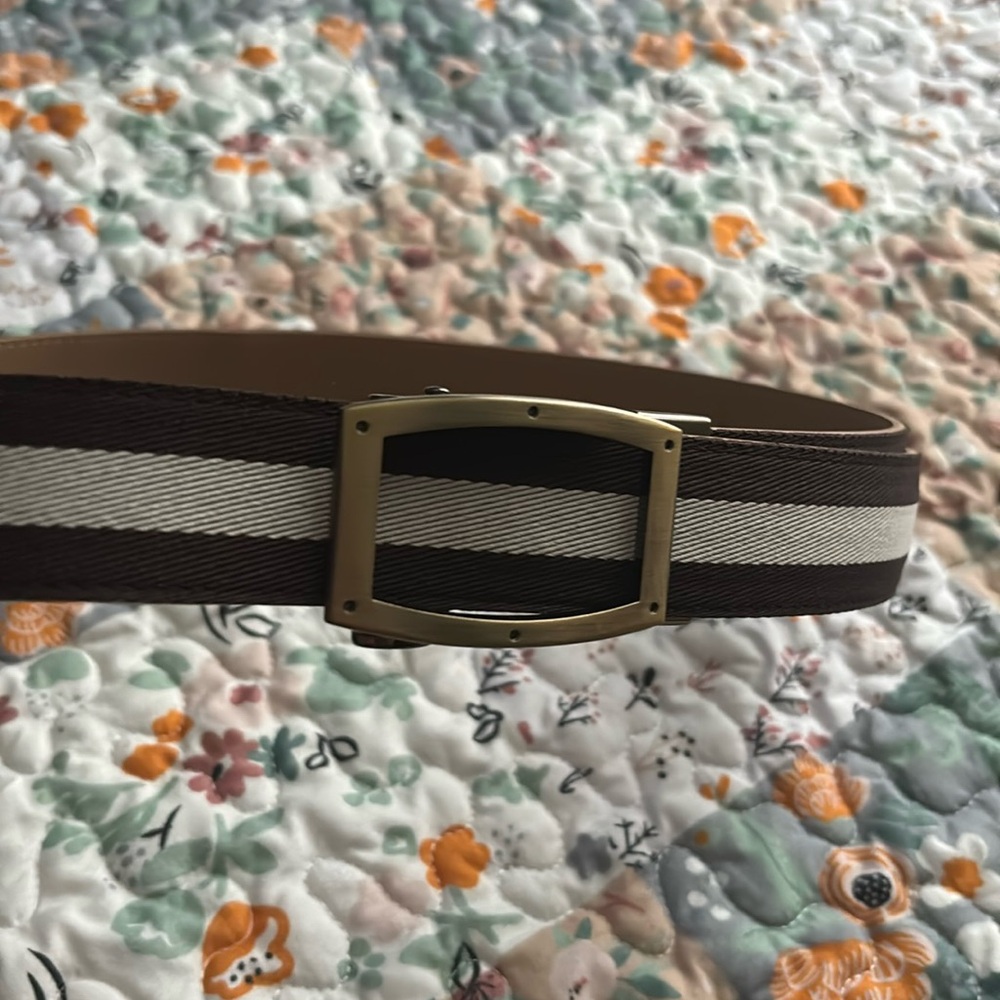 NEXBELT LEATHER, PRE OWNED